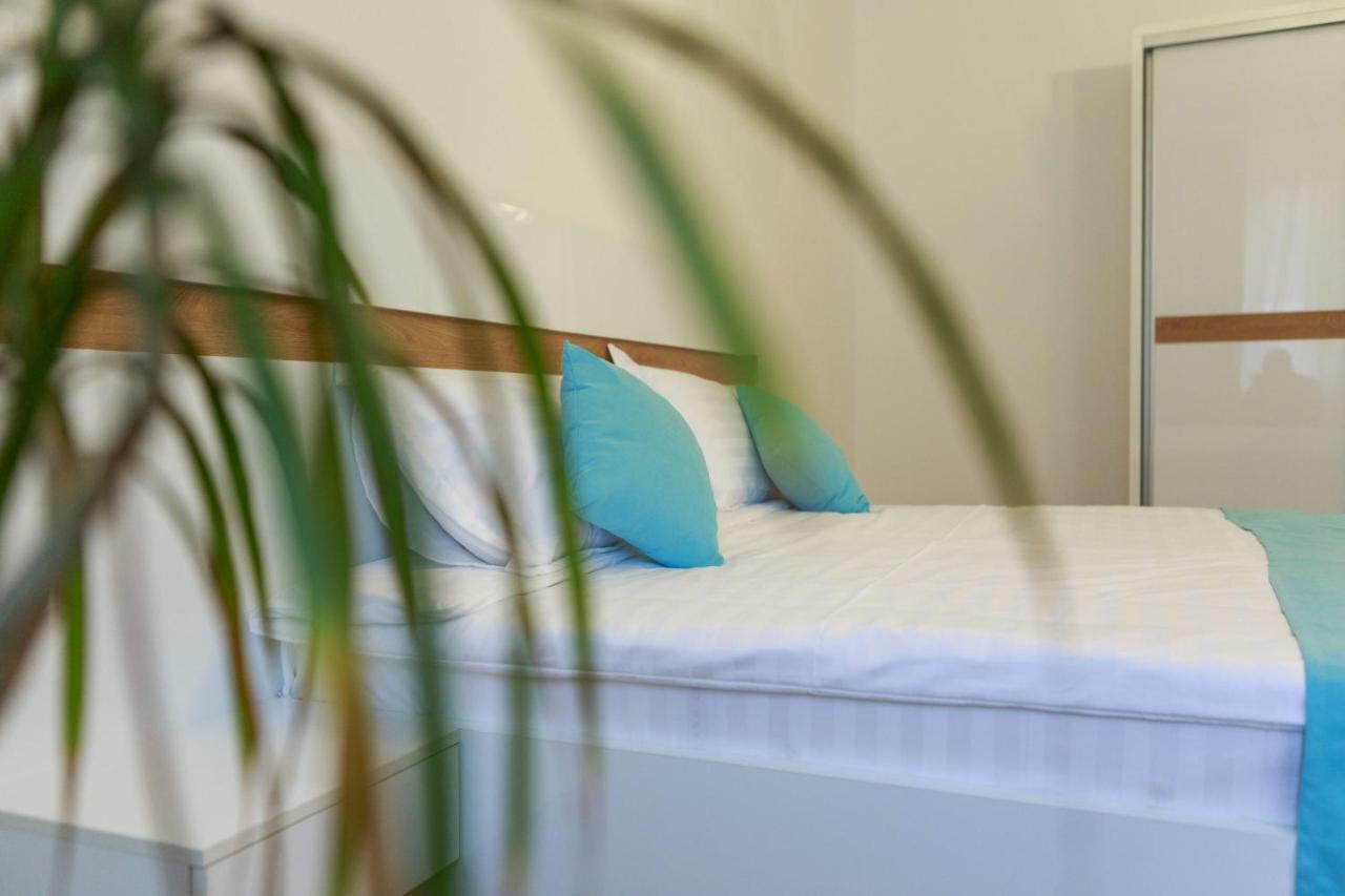 Strada Muresenilor - Savas Apartament Brassó Kültér fotó