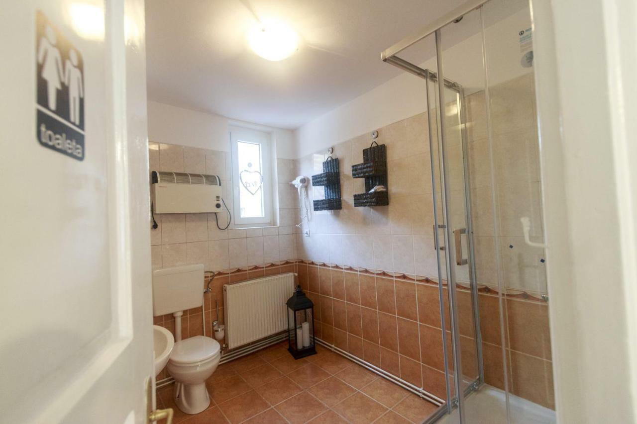 Strada Muresenilor - Savas Apartament Brassó Kültér fotó